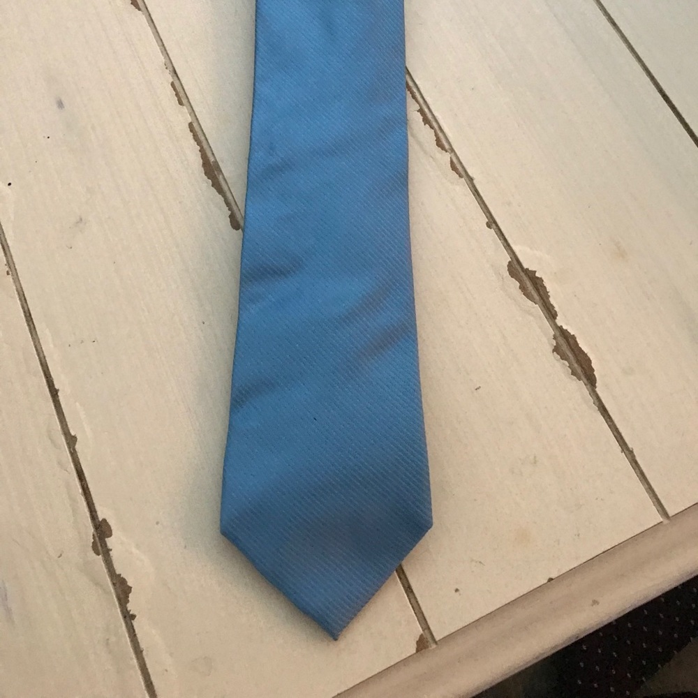 Men's tie